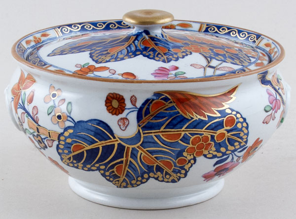 Sugar lidded c1820